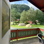 Sjoholt Camping * Sjøholt
