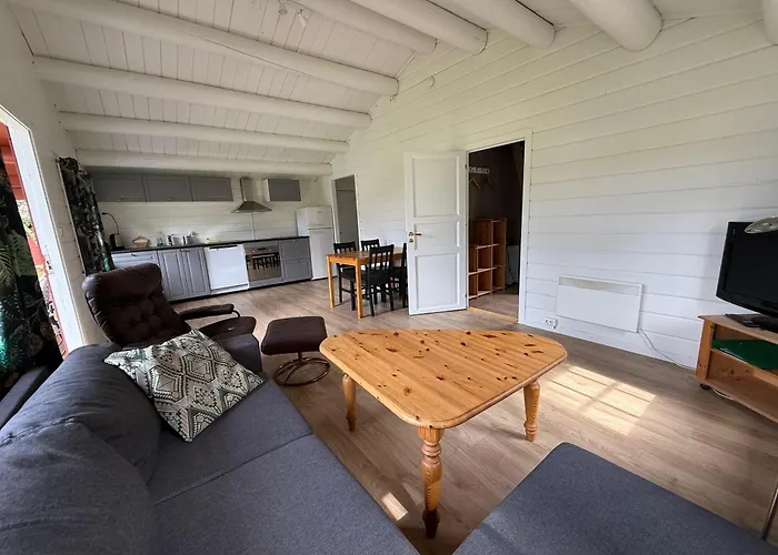 Sjøholt Camping Lodger