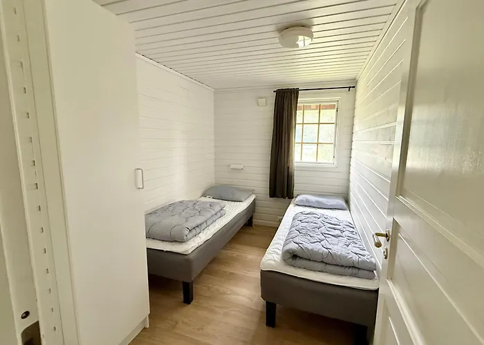 Sjøholt Camping Lodger Sjøholt