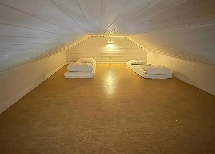 Lodger Sjøholt Camping Sjøholt