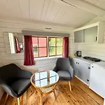 Sjøholt Camping Lodger